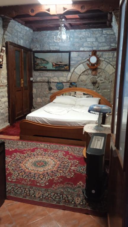 Karafil Guesthouse - Imazhi 3