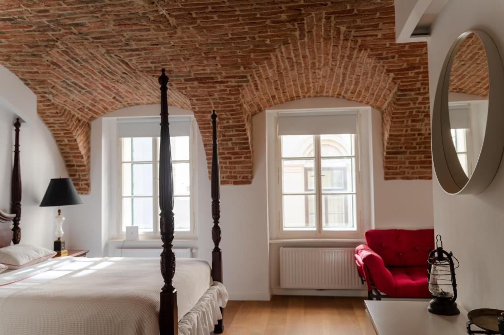 Fantabulous OldTown Condo, Zagreb Updated 2023 Prices