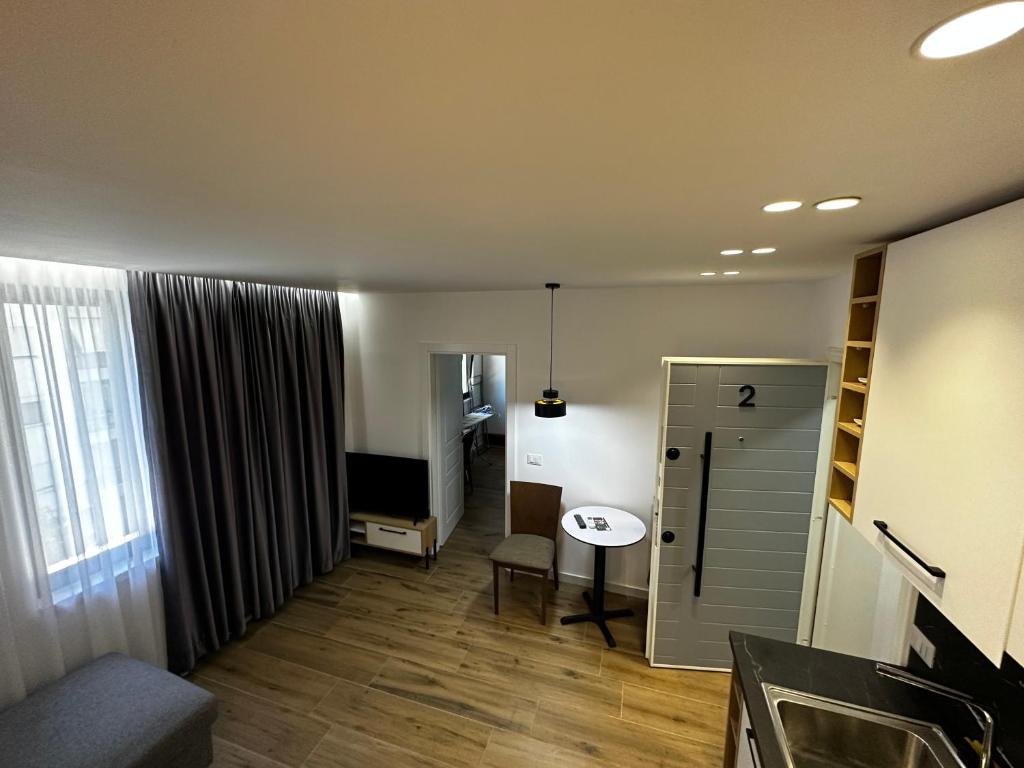 Tech apartment - Image 2