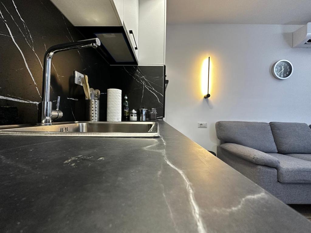 Tech apartment - Image 3