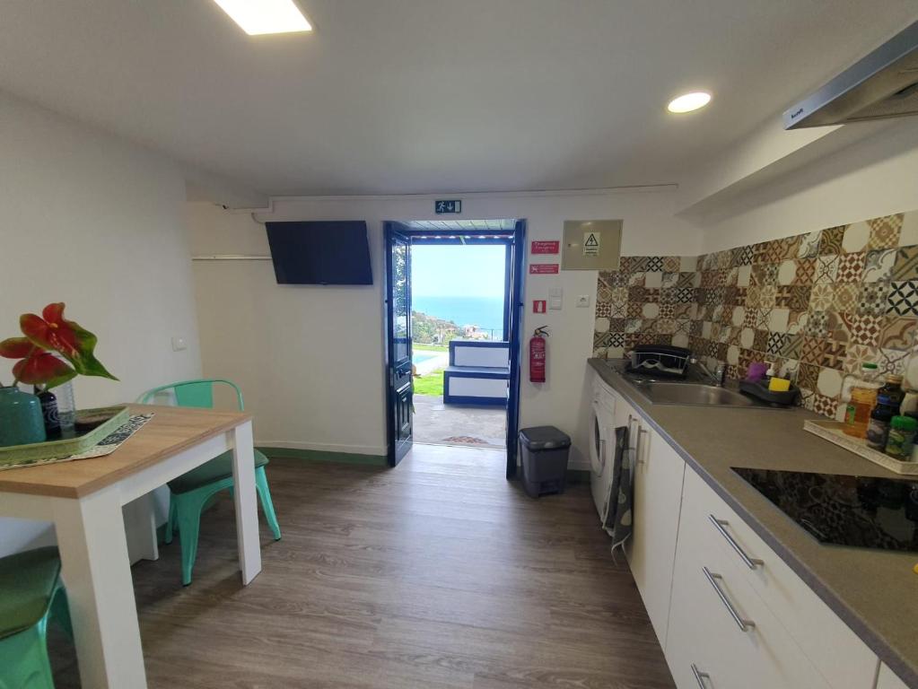 Kuchyň nebo kuchyňský kout v ubytování Casa Velha D Fernando e Casa Avó Augusta