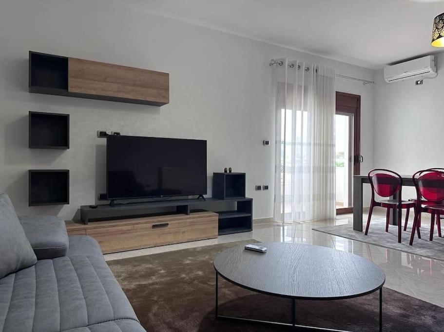 City Center 3 Bedroom - Imazhi 1