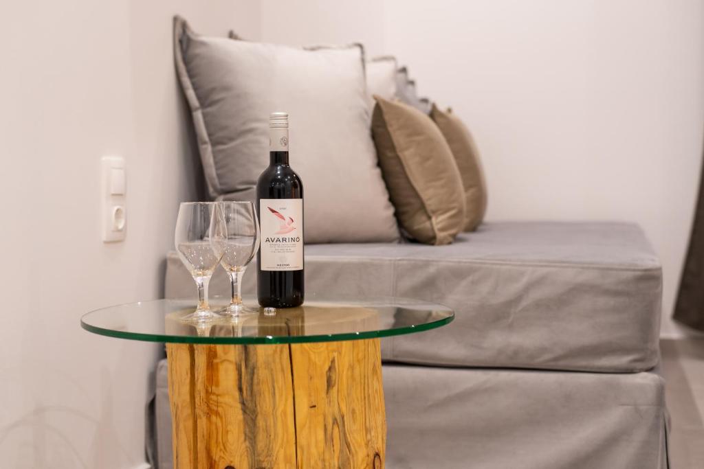 Airscape Hotel Free Shuttle From And To Athen's Airport - 14