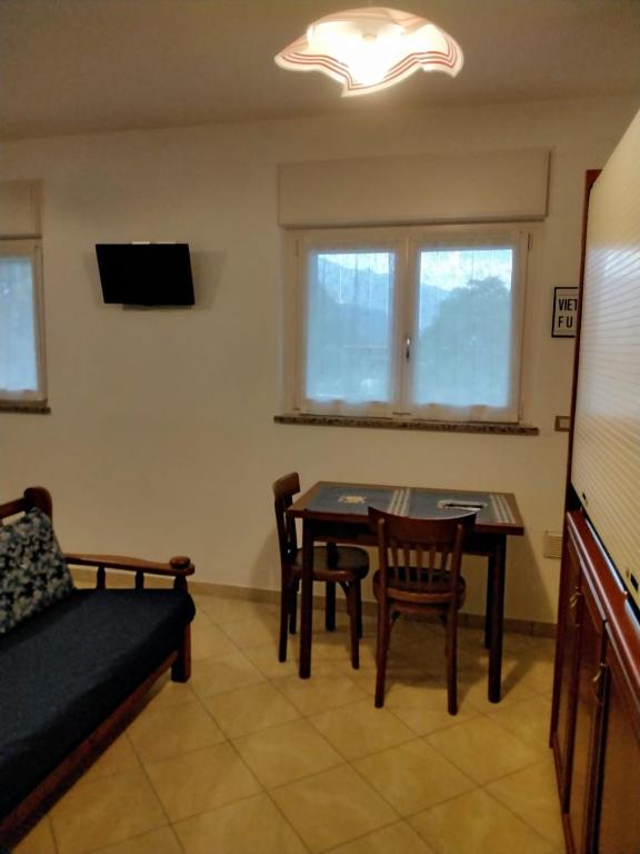 TV a/nebo společenská místnost v ubytování B&B da Giorgia