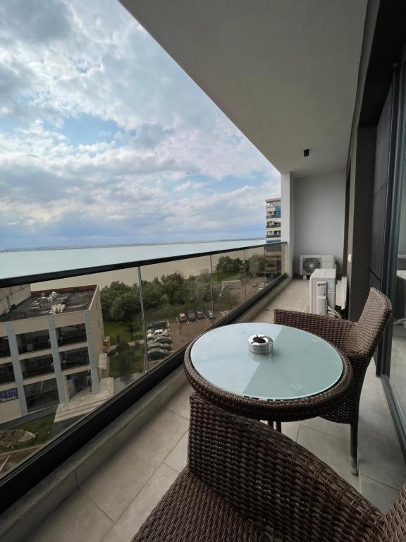Panoramis Lake 7, Mamaia (updated prices 2024)