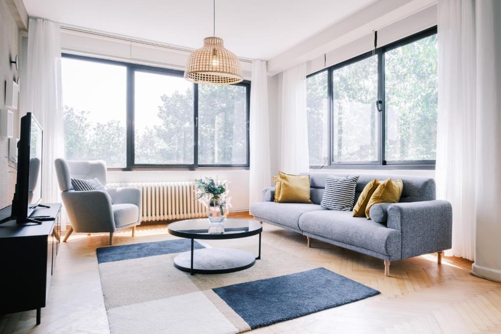 Modern Flat with Sea View in Bebek