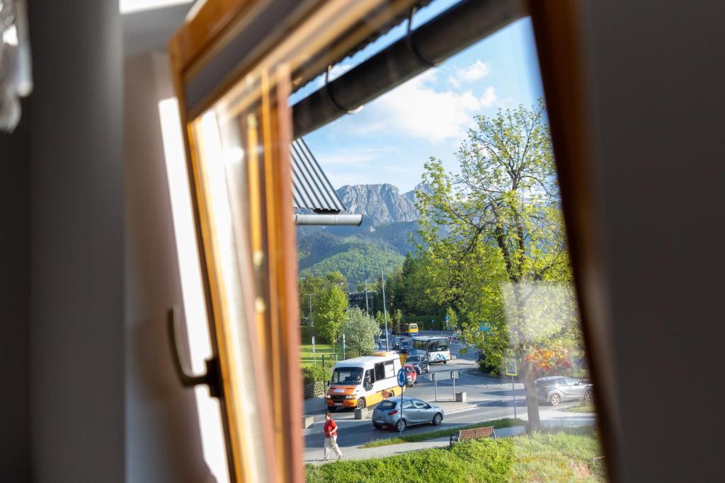 Výhľad na hory alebo výhľad na hory priamo z apartmánu