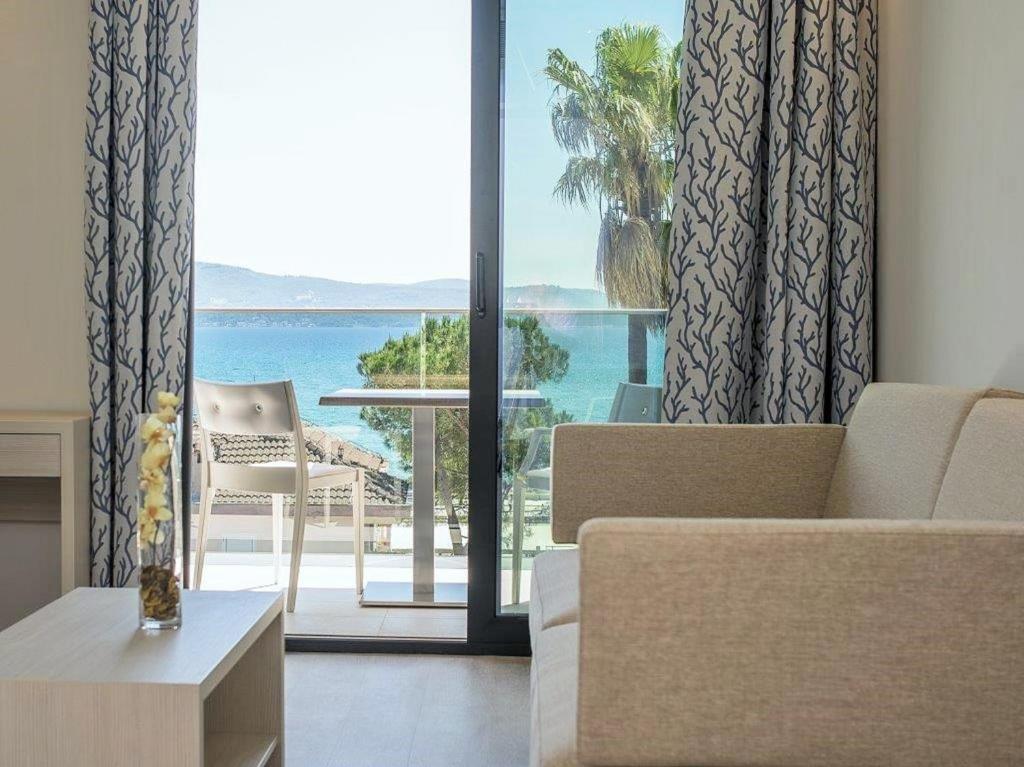 Palmon Bay Hotel & Spa - 14