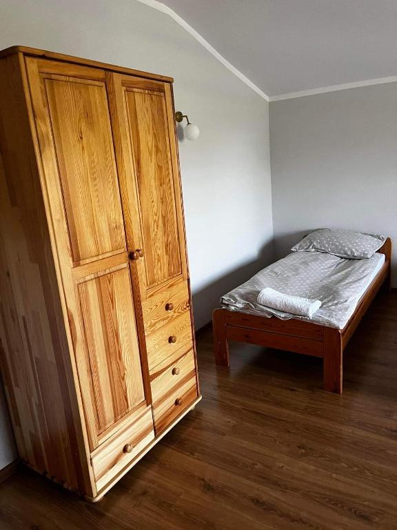 Dom Wiktor - Vierpersoonskamer Met Eigen Externe Badkamer