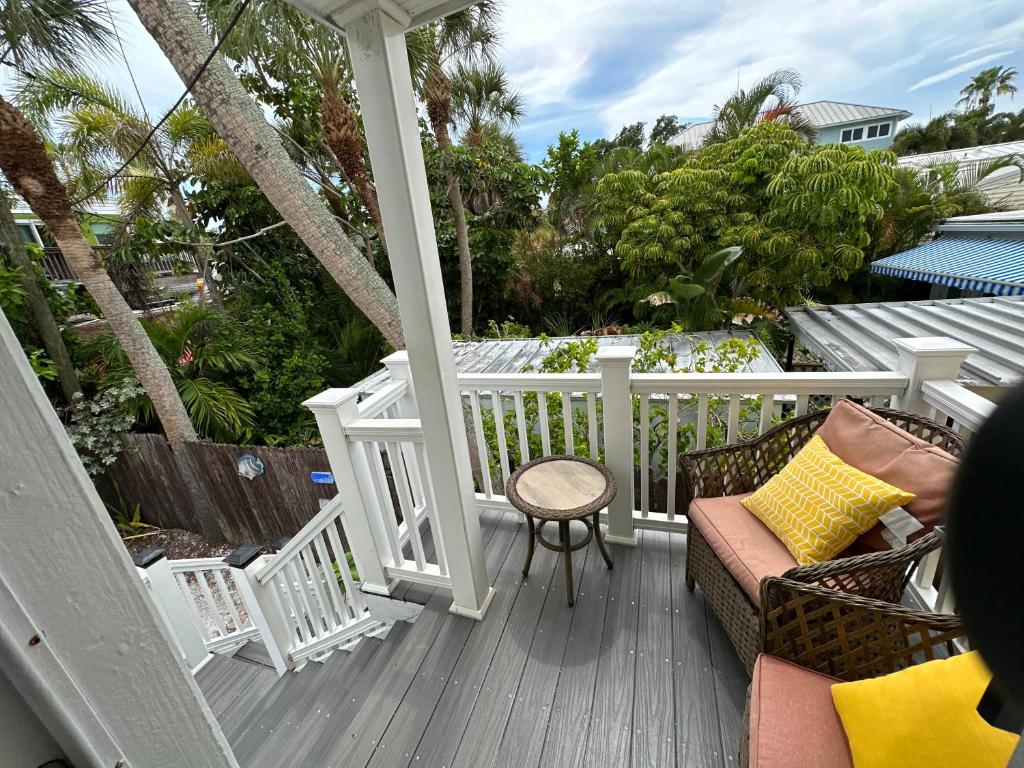 PAG Beachhouse Rentals - Senca
