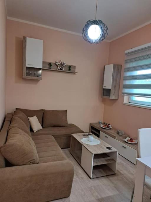 Star apartment Novi Sad, Novi Sad (precios actualizados 2024)