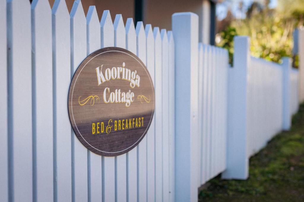Certifikát, hodnocení, plakát nebo jiný dokument vystavený v ubytování Kooringa Cottage
