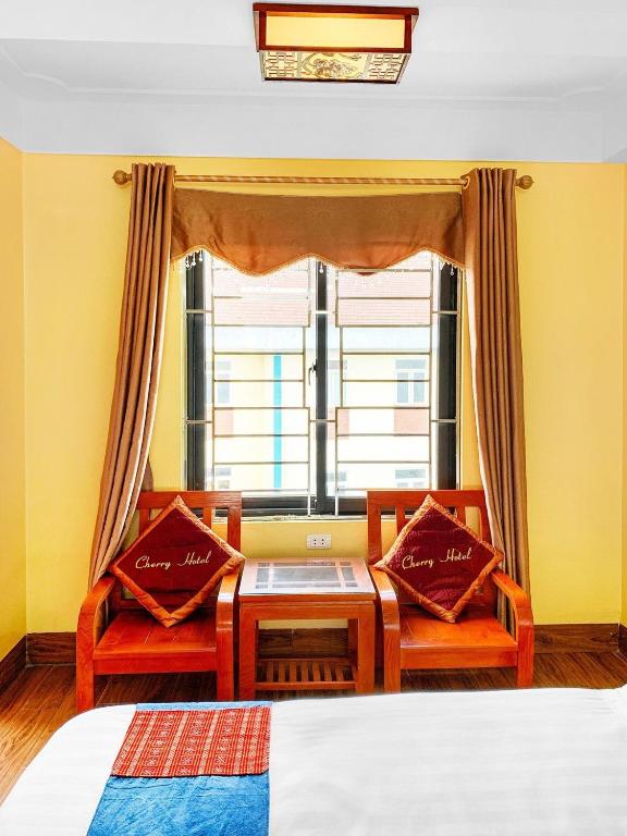 Cherry Hotel - 12