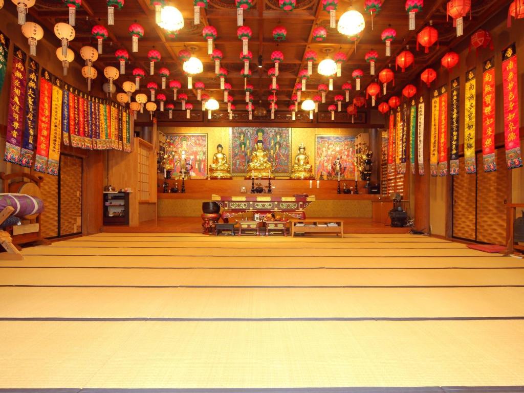 Fotografie z fotogalerie ubytování 金剛寺 宿坊 成穂院 v destinaci Matsukawa