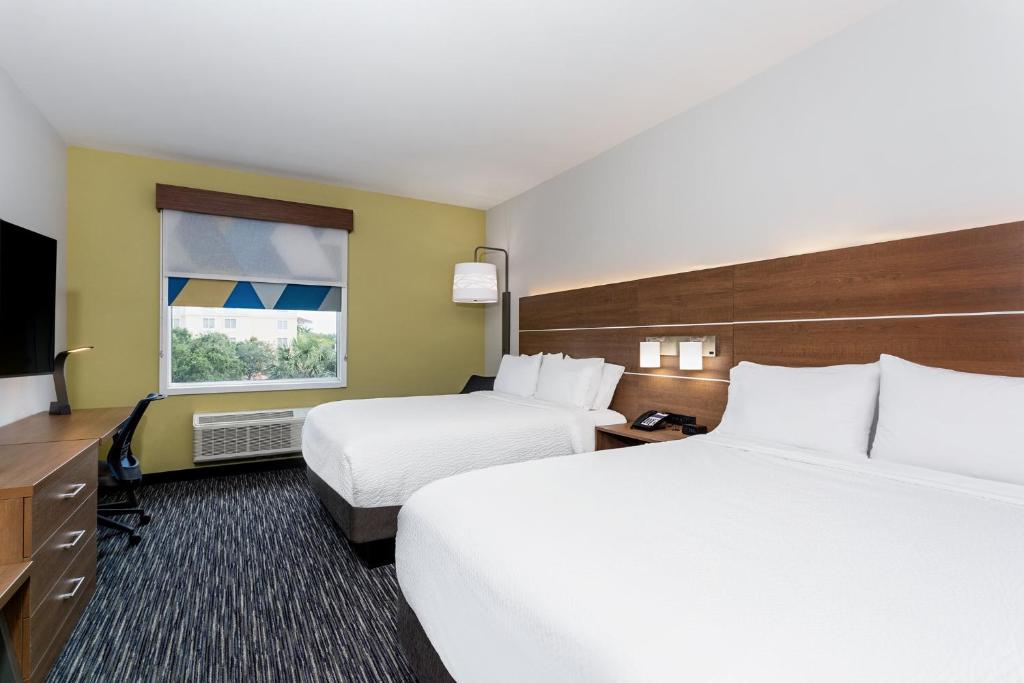 Holiday Inn Express & Suites - Miramar, an IHG Hotel - Standaard Queen Room Met Twee Queensize Bedden