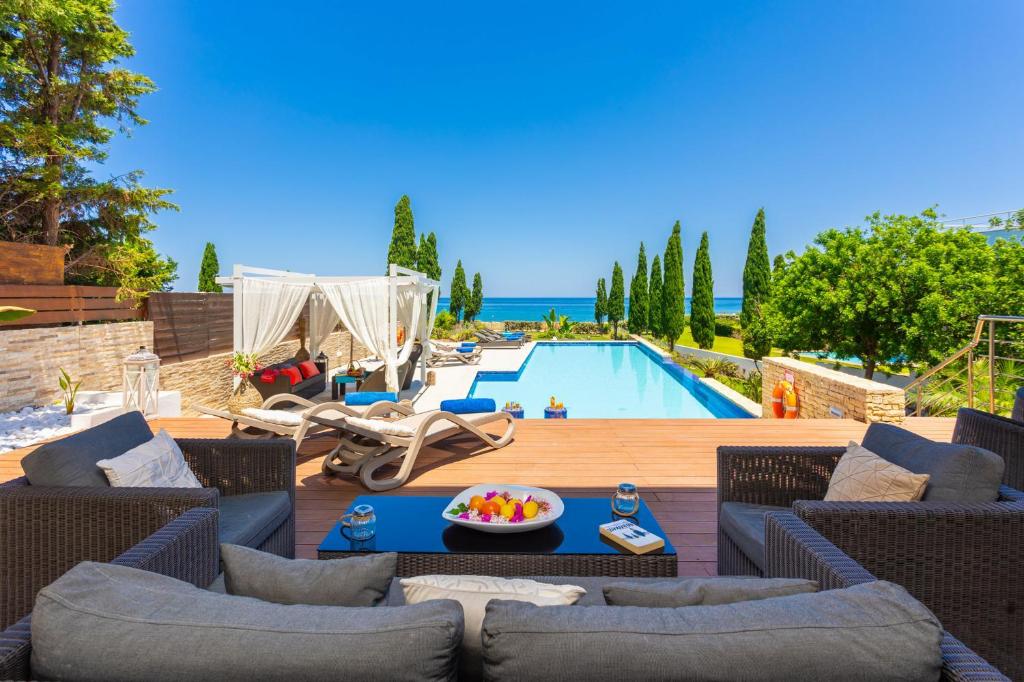 Gallery image of Annabel Beach Palace in Lachi