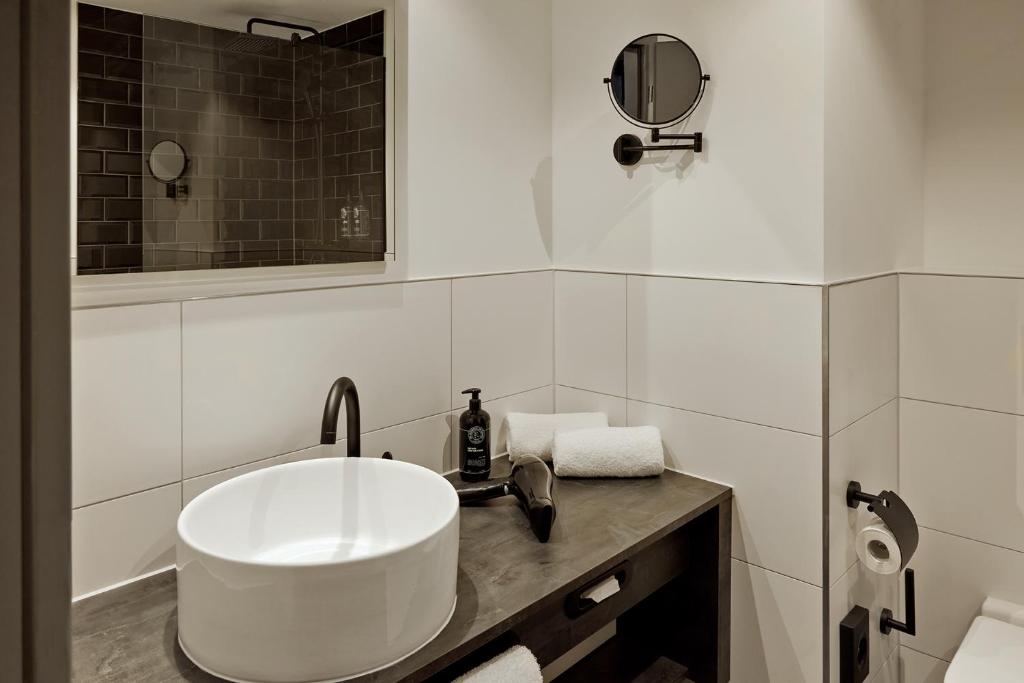 THE SCOTTY Hotel Hamburg - Resim 37