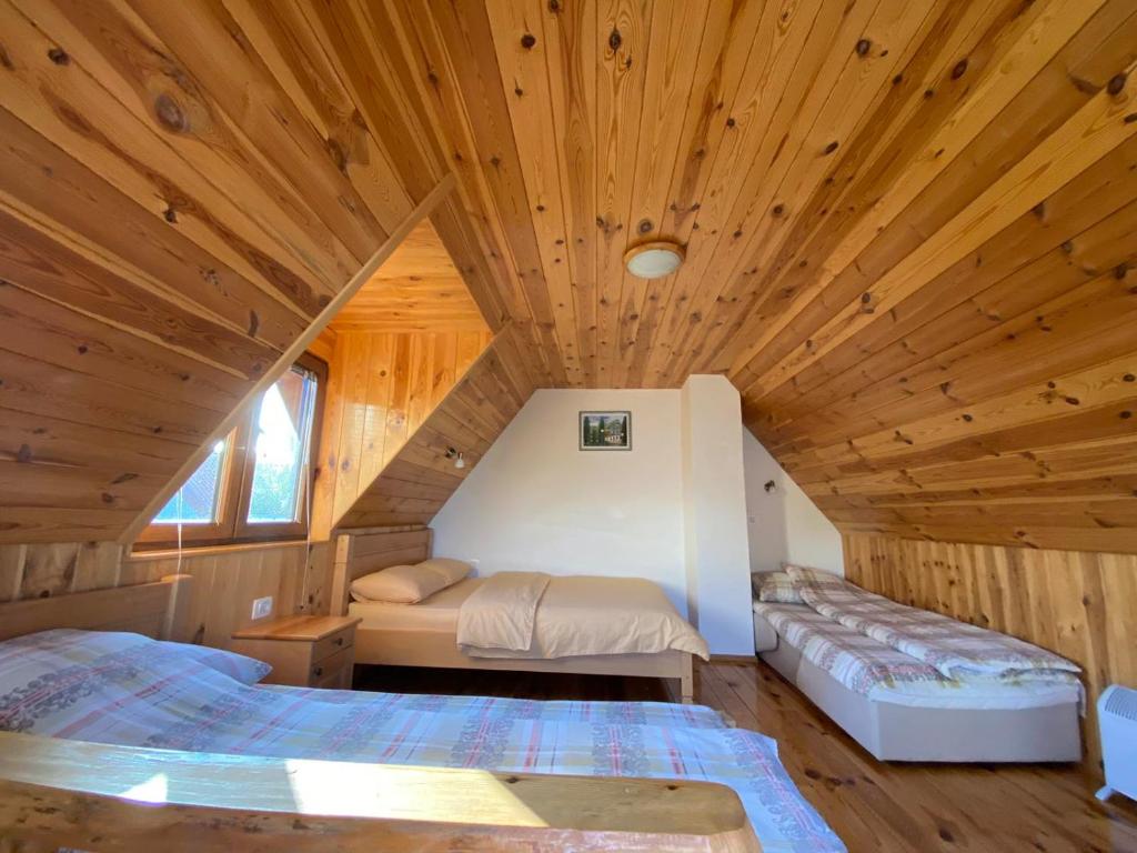 Posezení v ubytování Bungalows Ivan