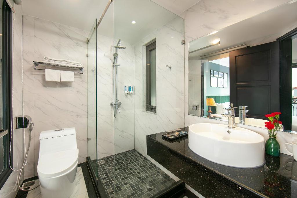 Koupelna v ubytování La Selva Premium Hotel