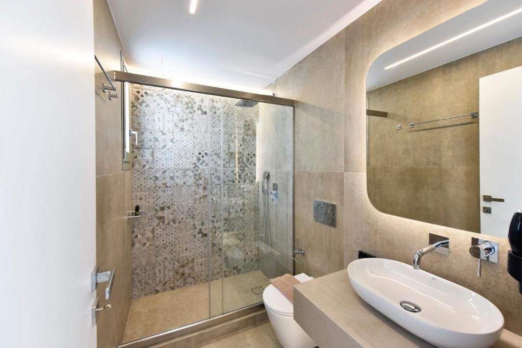 Koupelna v ubytování Anais Milos Suites