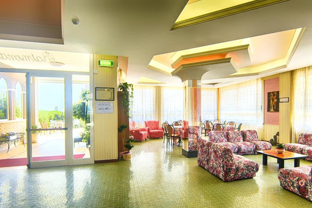 Posezení v ubytování Hotel Raimondi
