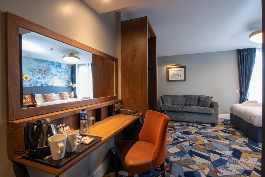 Keavan's Port Hotel, Dublin - Resim 38