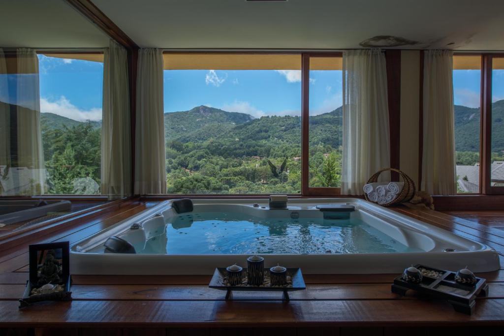  Pousada Spa Mirante da Colyna