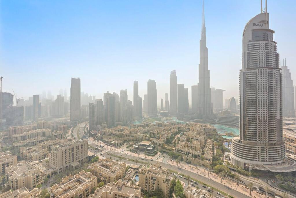 Fotografie z fotogalerie ubytování Luxe Burj Royale 2BR with Burj Khalifa View v Dubaji