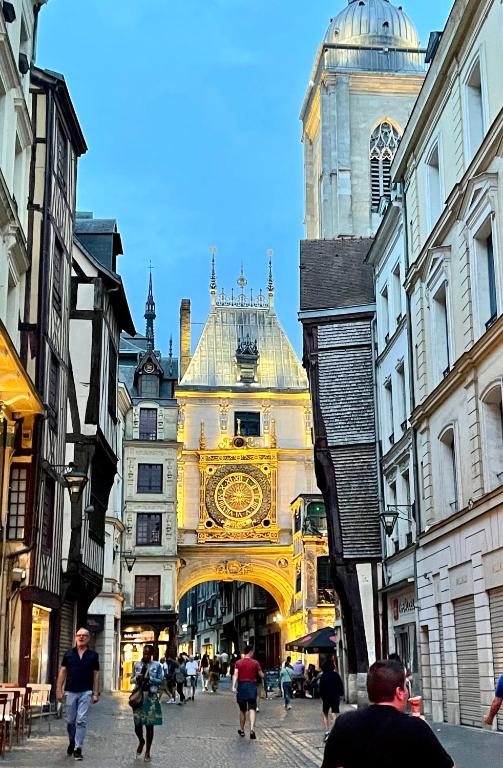 Appartement de charme - Hypercentre Gros Horloge, Rouen – Updated 2024  Prices