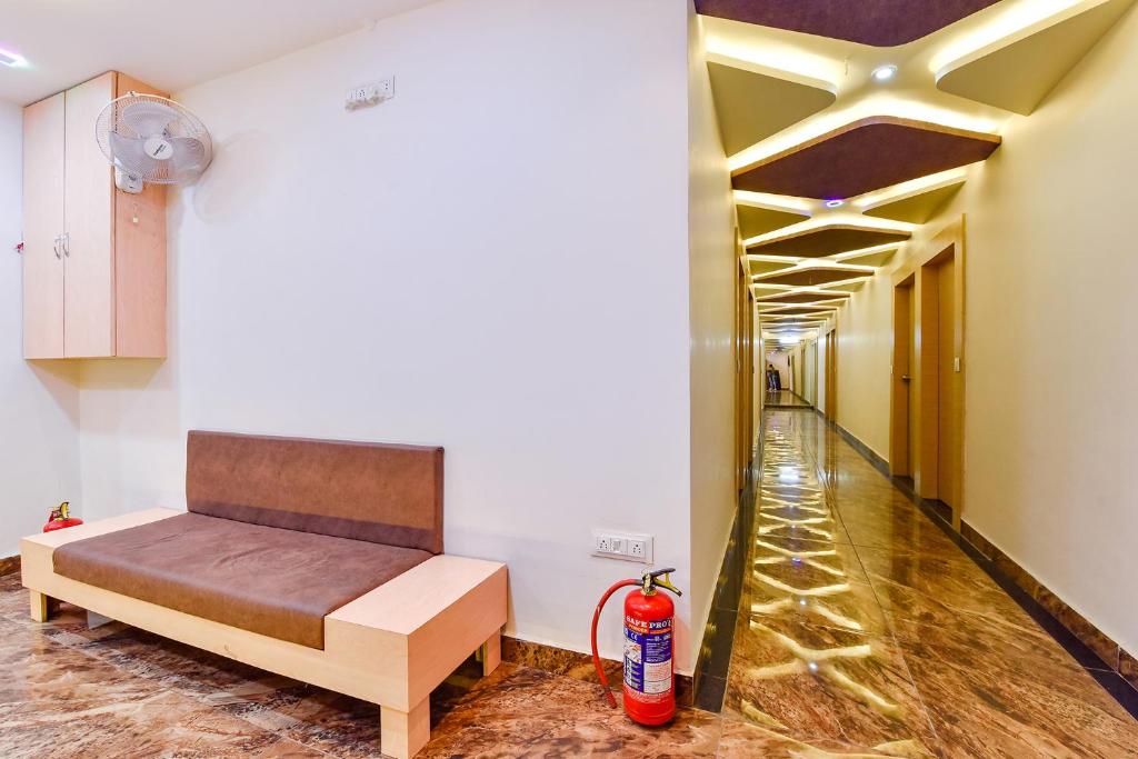 Posezení v ubytování FabHotel Symphony Grand