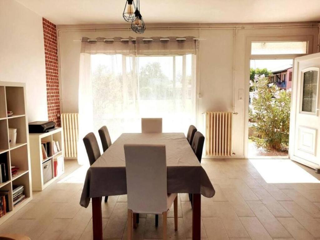 Maison familiale - ménage, serviettes, draps inclus - Casa De Dos Dormitorios
