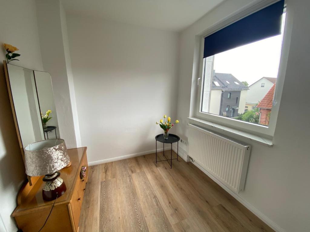 Fotografie z fotogalerie ubytování Haus Sunshine - Ferienwohnung Sunshine 1 v destinaci Hessisch Oldendorf
