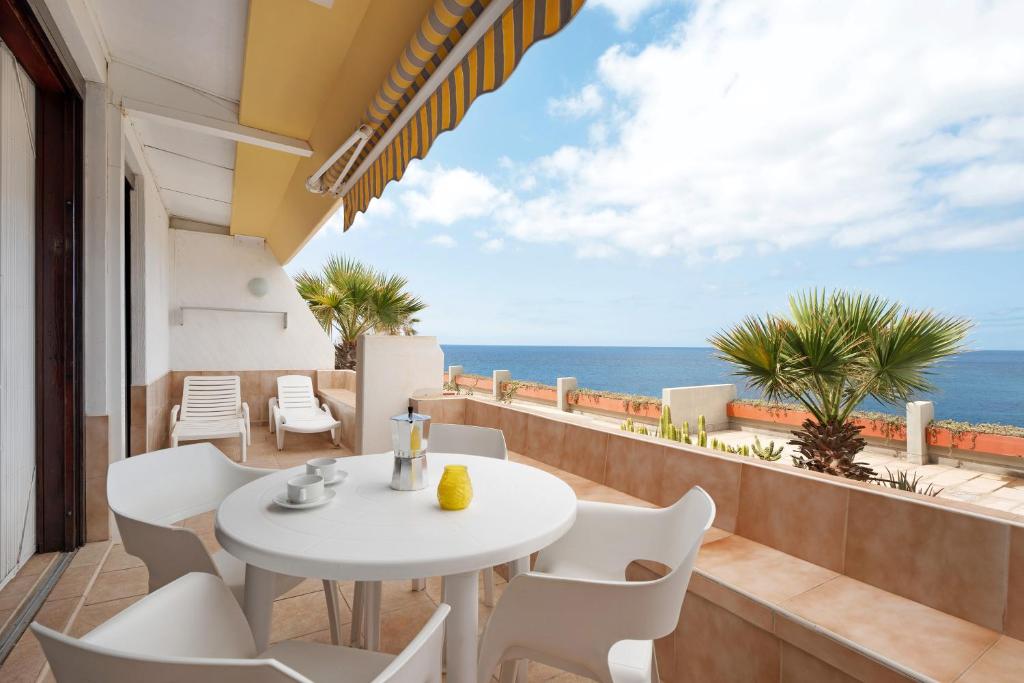 Fotografie z fotogalerie ubytování Apto 108 Wonder Located in front of the sea with swimming pool v destinaci Arona