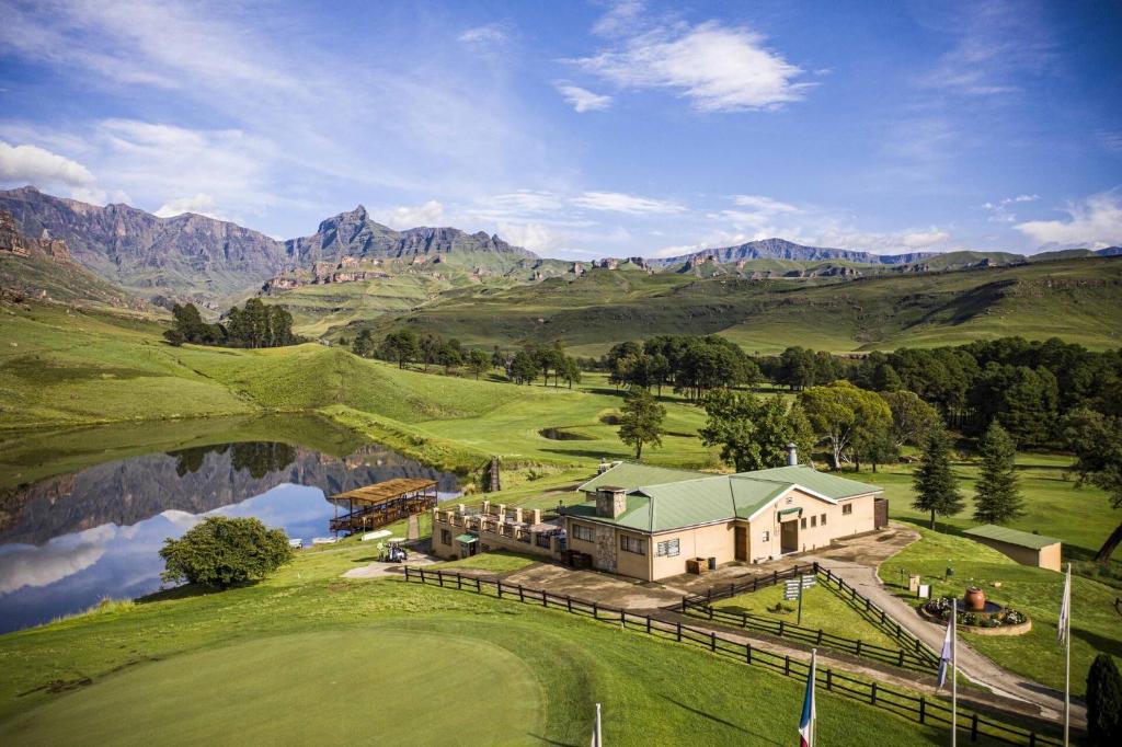 Gooderson Gooderson Drakensberg Gardens Golf & Spa Resort, Drakensberg Garden ...