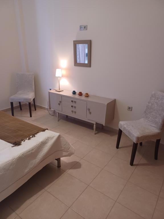 Booking.com: Τonias Apartment , Σαλαμίνα, Ελλάδα - 11 Σχόλια επισκεπτών .  Κάντε κράτηση ξενοδοχείου τώρα!