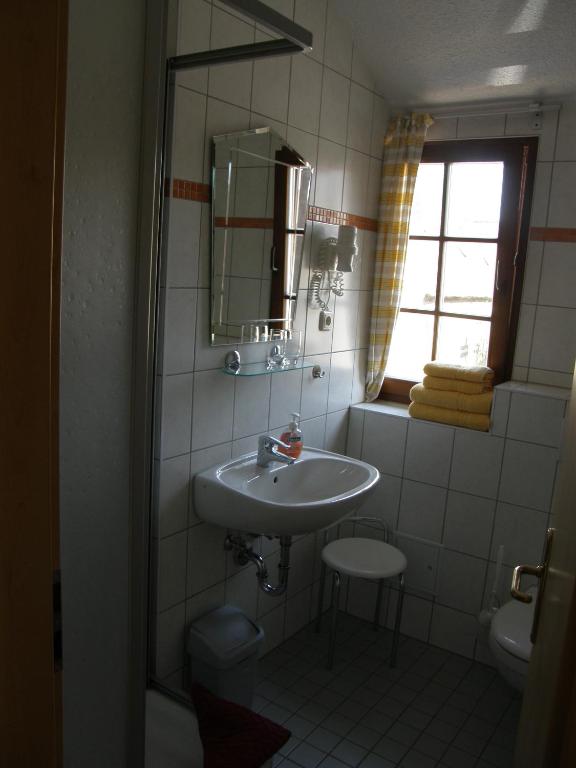 Koupelna v ubytování Hotel Pension zu Dresden Altpieschen