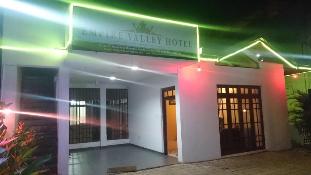 Fotografie z fotogalerie ubytování Empire Valley Hotel v destinaci Kandy