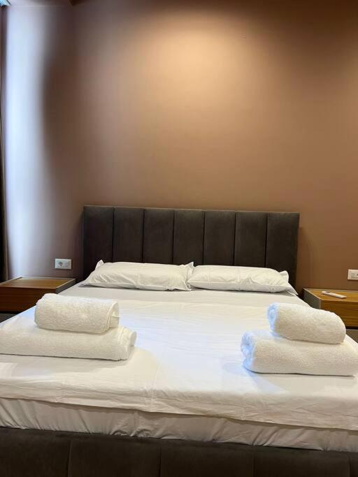 Your local experience, Tirana - Image 7