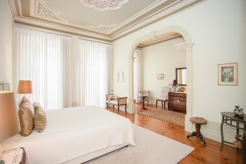 
Suite with City View
