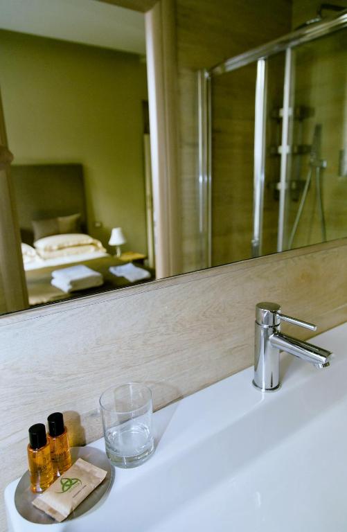 Łazienka w obiekcie Hotel Valeri