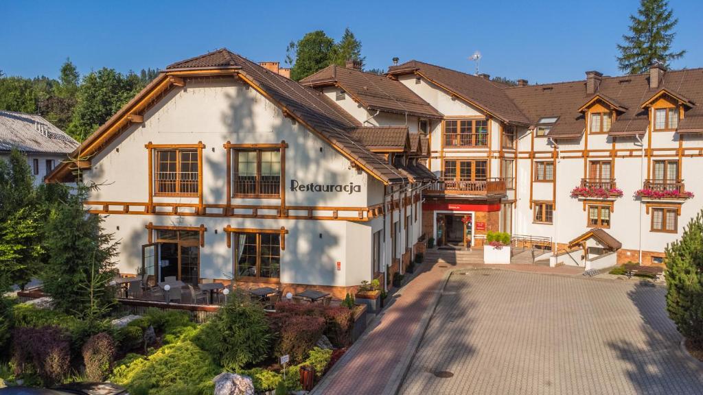 Budova, kde se hotel nachází