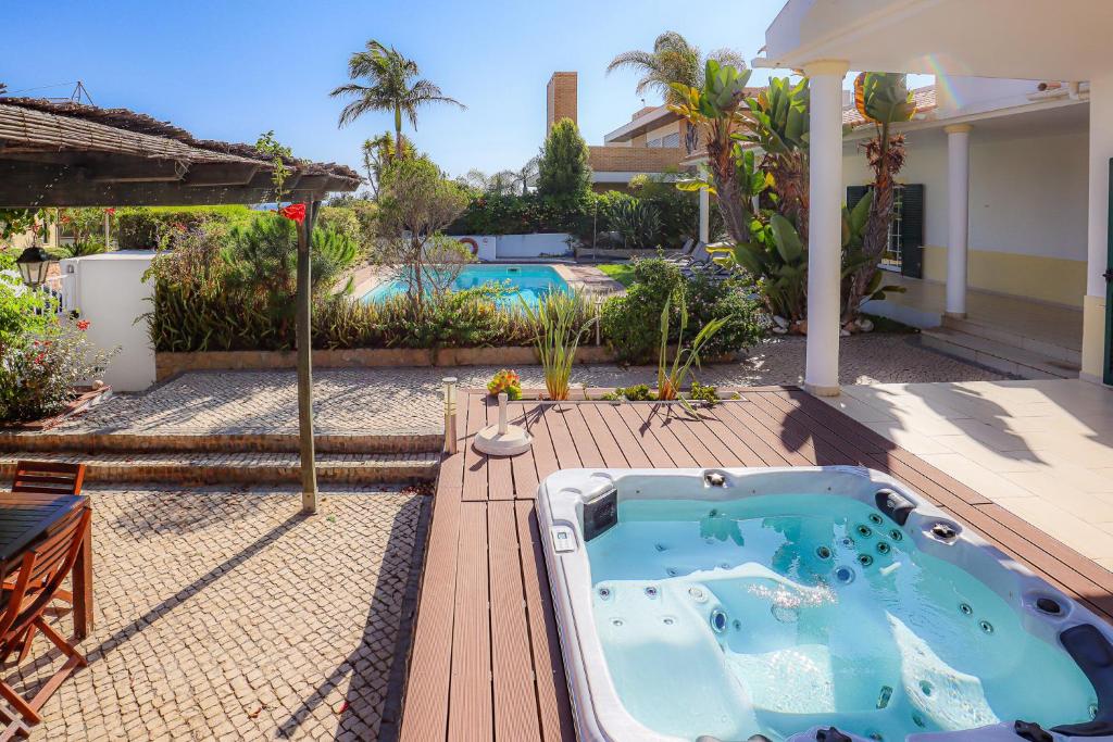 Villa Mar Ali - JACUZZI - 400m from the beach - BY BEDZY