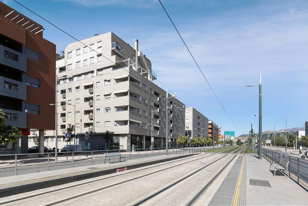 Piscina, parking, wifi y a/c, Granada – Aktualisierte Preise ...