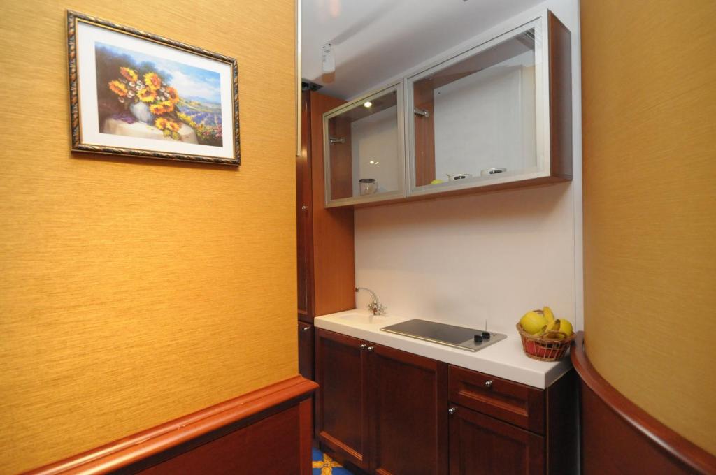 Luxury Sea Residence by Kristina - 6