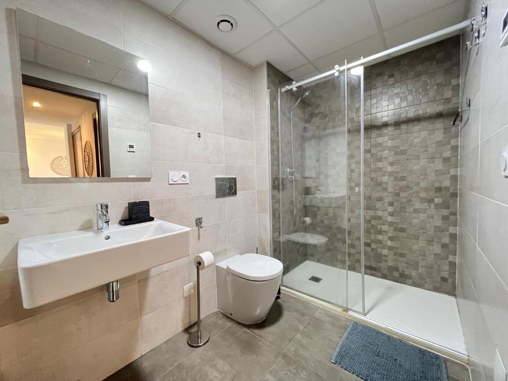 Koupelna v ubytování Ocean View Apartment