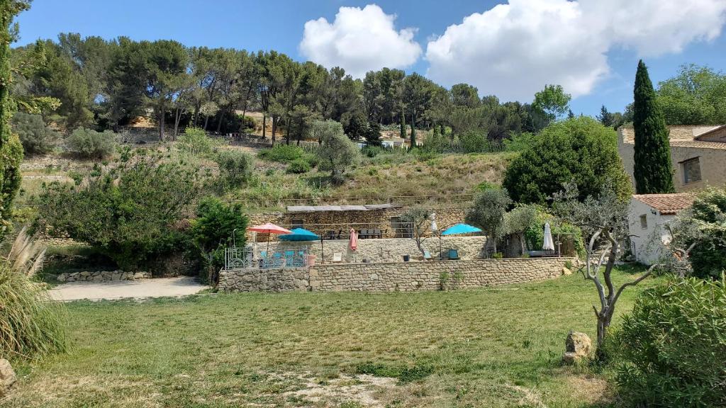 Moulin de Bonfilhon - Queen Room With Pool View
