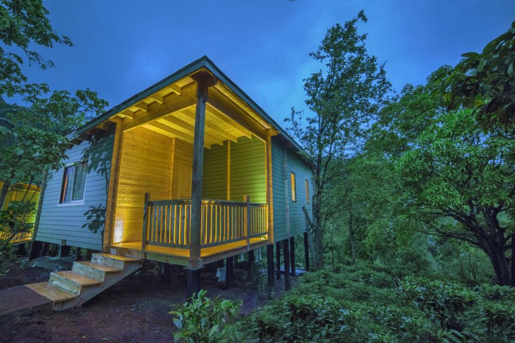 Mountbatten Bungalow- Thema Collection - 16