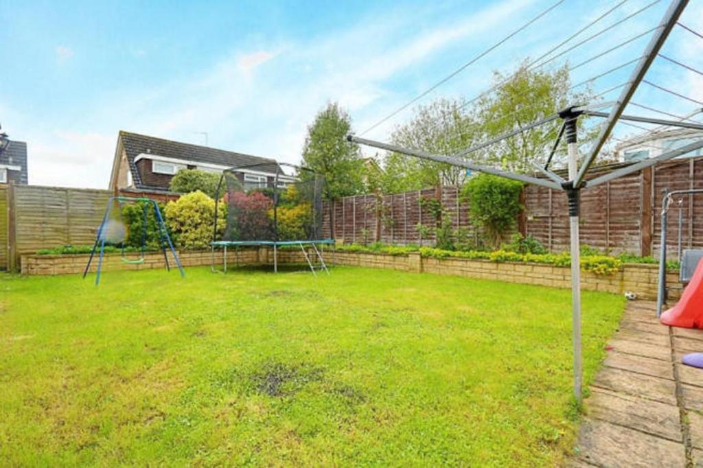 Gallery image of Beautiful House in Ruislip in Northwood