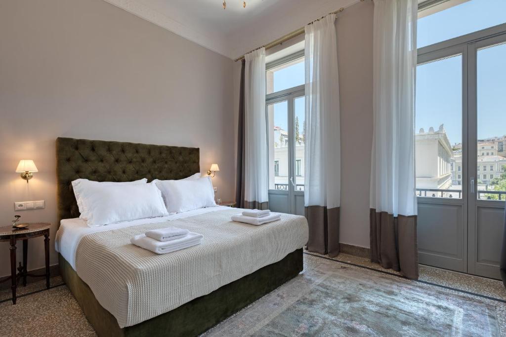 Athenian Vintage Apartments - Demeter