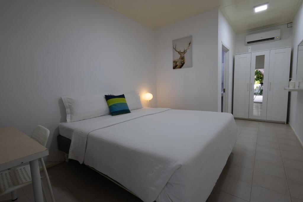 Postel nebo postele na pokoji v ubytování LVIS blancura Hotel